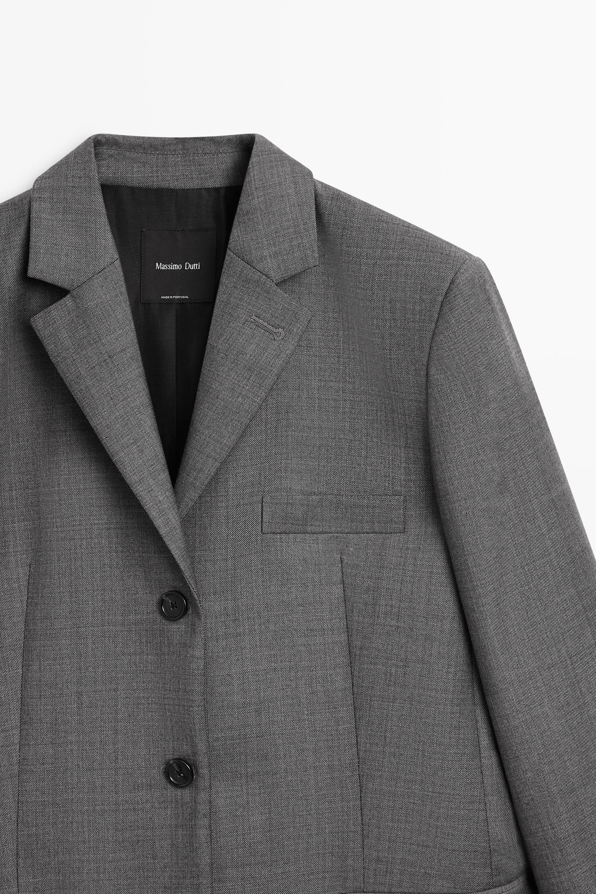 100% wool suit blazer with pockets